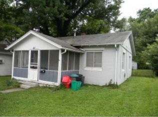 106 S Roosevelt St, Bloomington, IN 47408