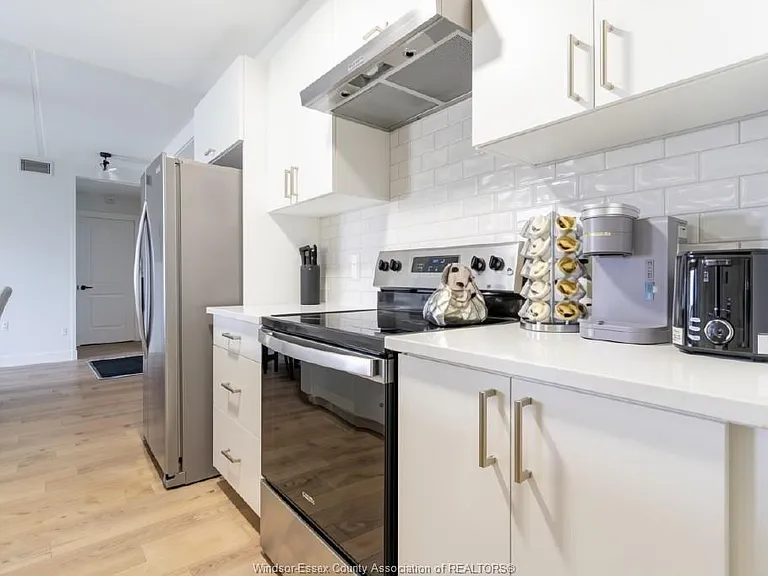 2550 Sandwich West Pkwy #406 — Photo 5