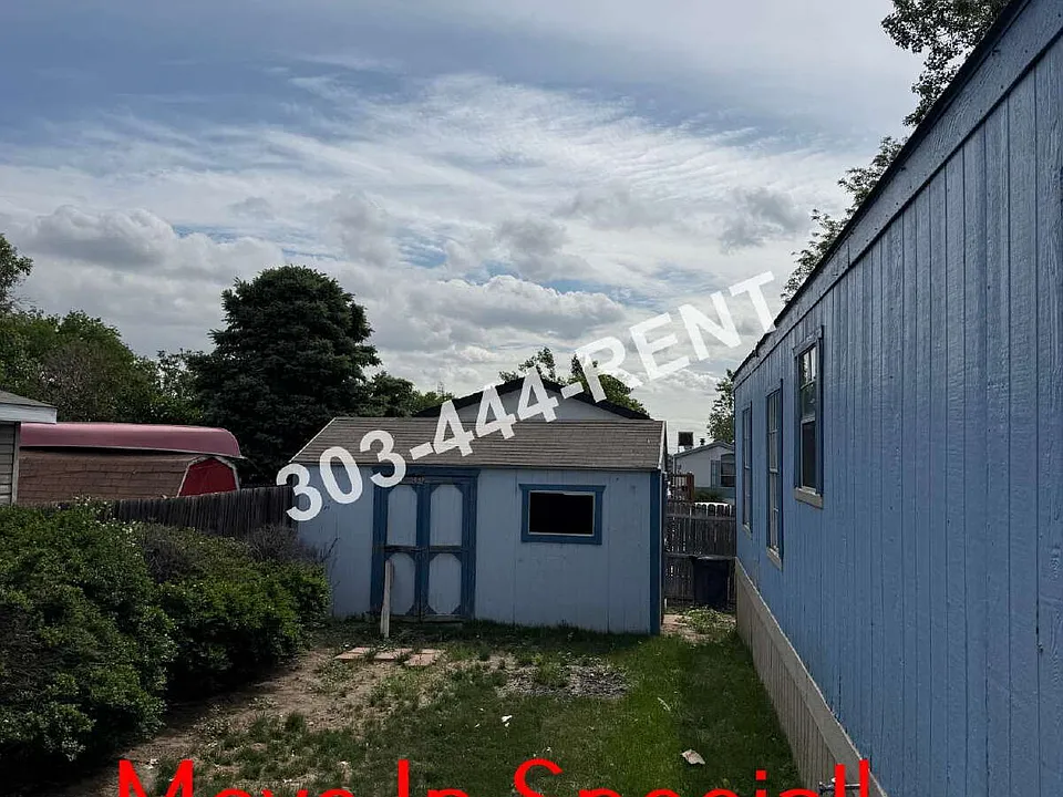 8496 Cook Way