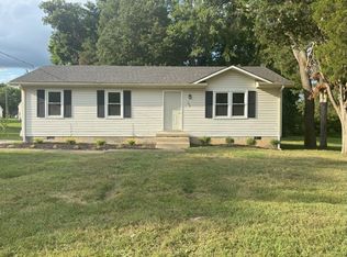 106 Countryside Dr, Bowling Green, KY 42101