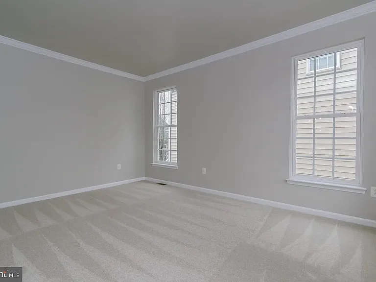 564 Woodruff Ln — Photo 34