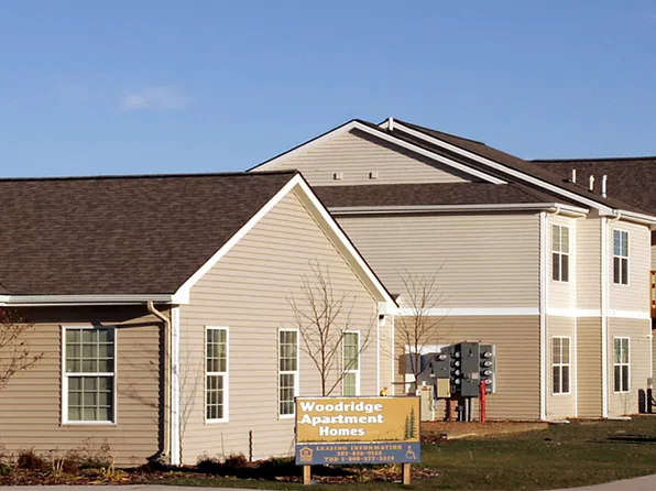 Woodridge Apartments