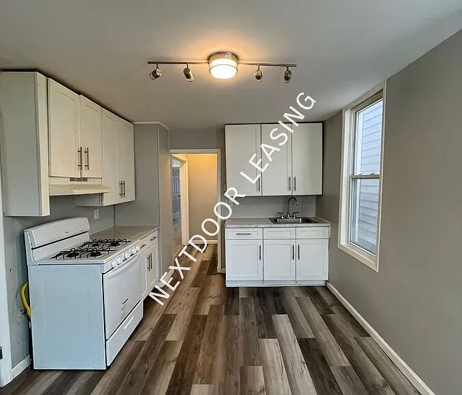 197 Gates Ave #1M — Photo 1