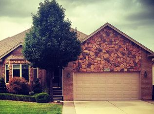 56231 Saint Andrews Dr, Macomb, MI