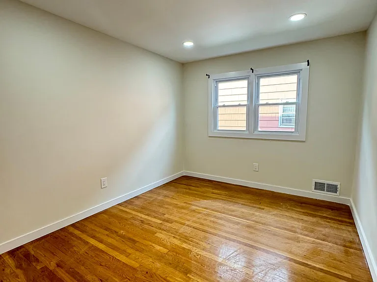 234 Lakewood Dr #1 — Photo 8