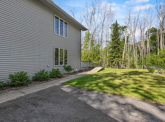4th image of 7733 Sleepy Hollow Rd