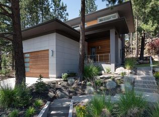 19492 SW Century Dr, Bend, OR 97702