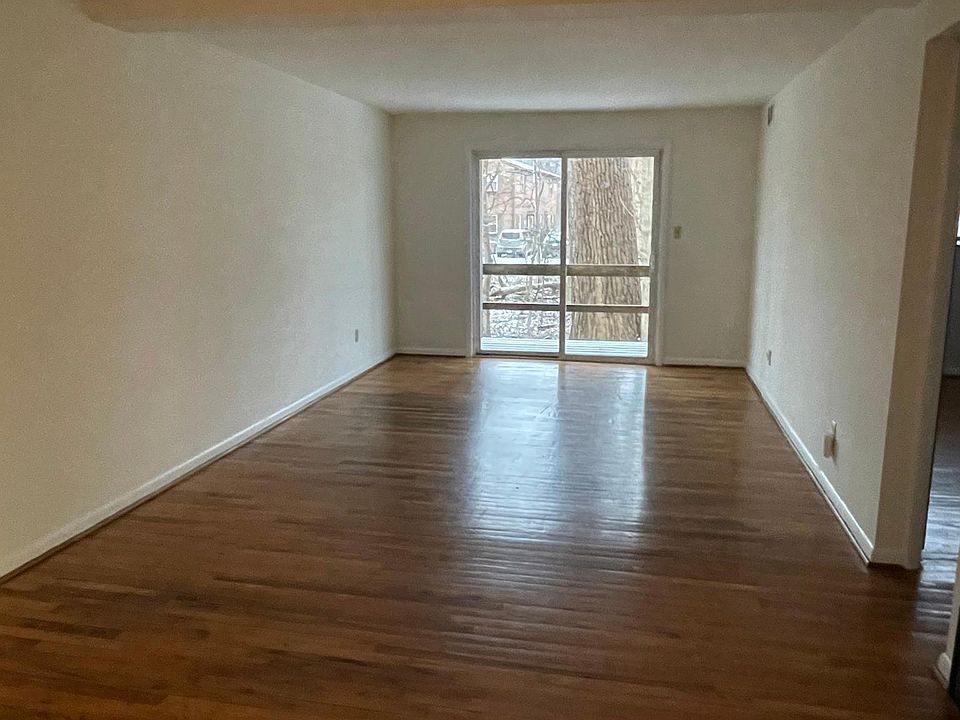 1st image of 3088 Dorris Ave APT A