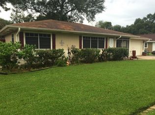 3325 Berry Ave, Groves, TX 77619