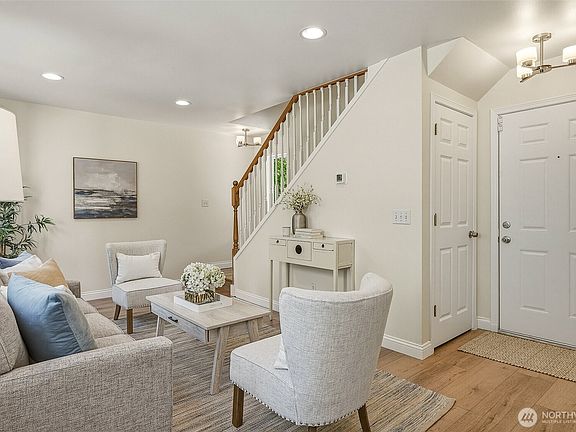 4th image of 1605 N 183rd Street #1
