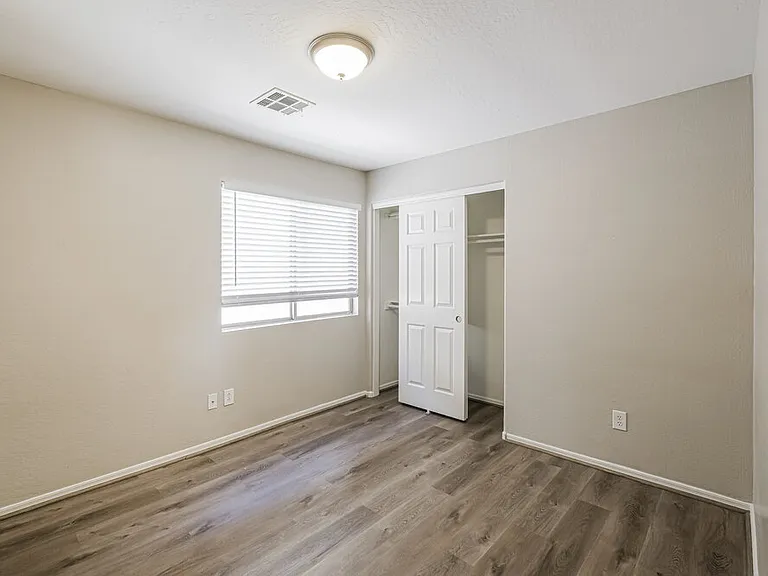 15028 W Statler St — Photo 13