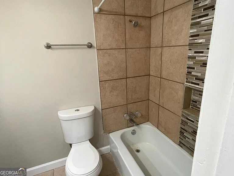 3191 Abbeywood Dr — Photo 10