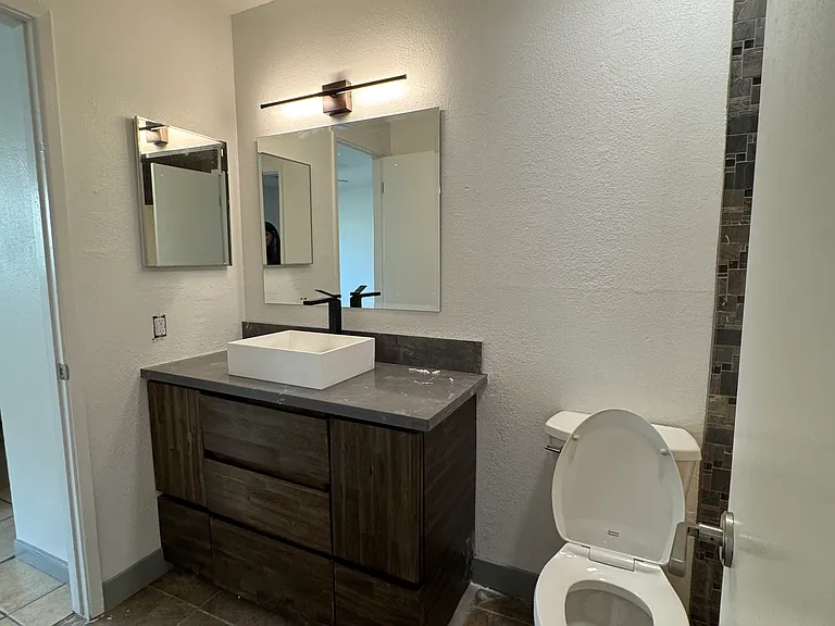 8130 N 33rd Dr #2 — Photo 7