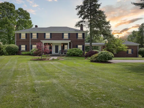 50 Chandamere Way, Nicholasville, KY 40356