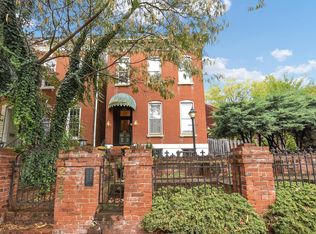 2127 Sidney St, Saint Louis, MO 63104