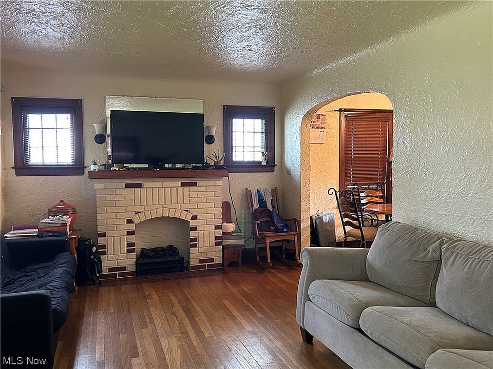 117 Stanford Ave, Elyria, OH 44035 Zillow