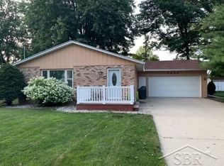 5464 Angus Dr, Saginaw, MI