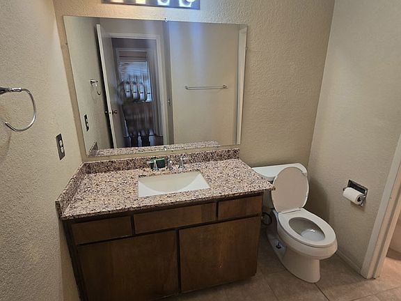 2nd image of 830 Kirkland Way APT 304