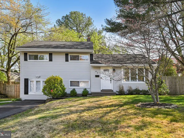42 Cameo Rd, Claymont, DE 19703