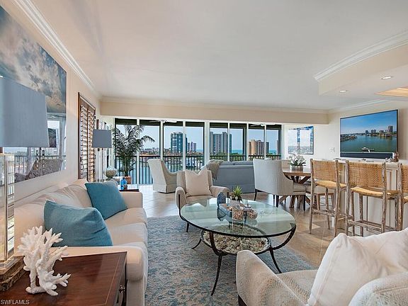 4th image of 250 Park Shore DR #801