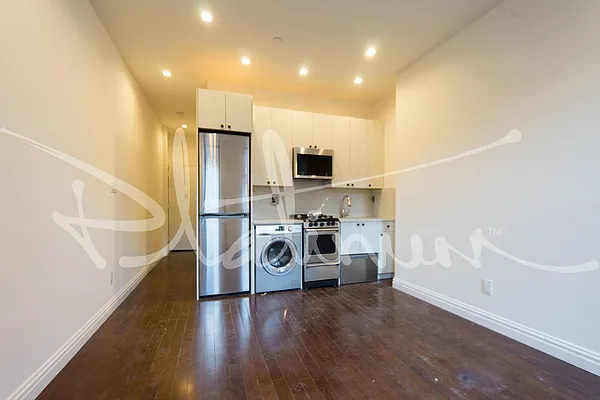 Rented by Platinum Properties | media 19