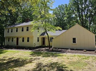 72 W Mountain Rd, Collinsville, CT 06019