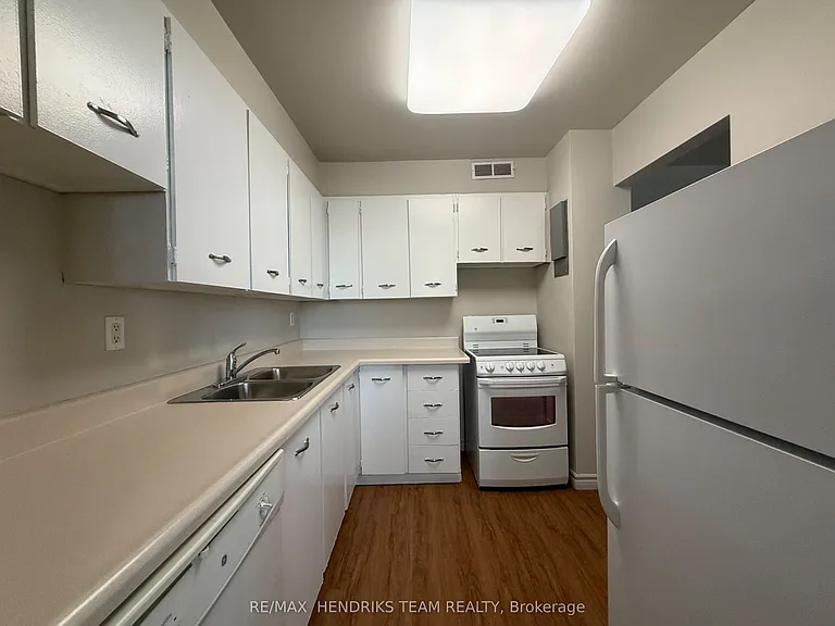 158 Fitch St #318 — Photo 3