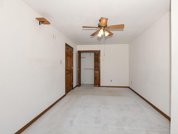 4th image of 6919 West Bluemound ROAD