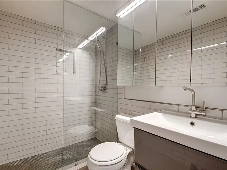 2500 Burleson Rd #319 — Photo 9