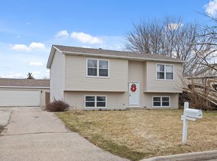 4107 Timothy St, Zion, IL