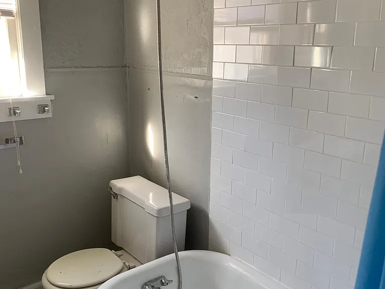 1208 N Philadelphia Ave — Photo 5