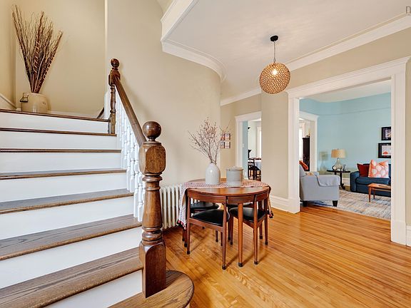 5th image of 56 Whitney Ave