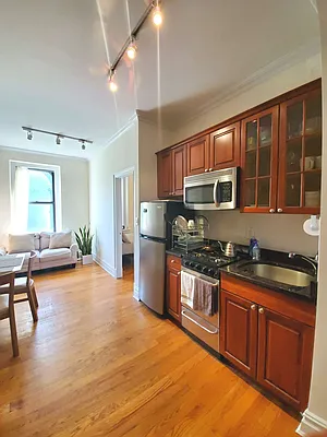 Rented by Compass | media 13