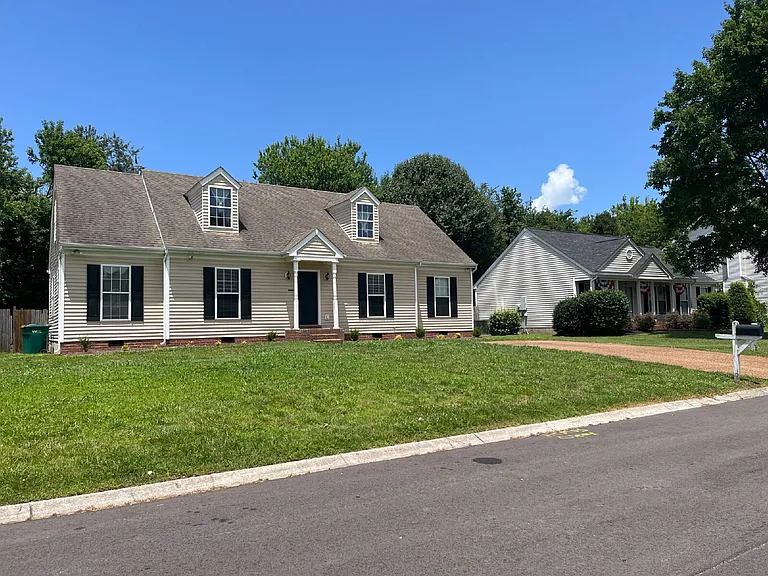 2811 Sutherland Dr — Photo 20