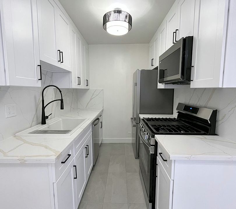 1st image of 838 Lincoln Blvd #3