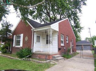 14669 N Lydia Ave, Eastpointe, MI 48021