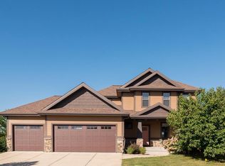 1950 Foggy Mountain Pass, Waunakee, WI 53597