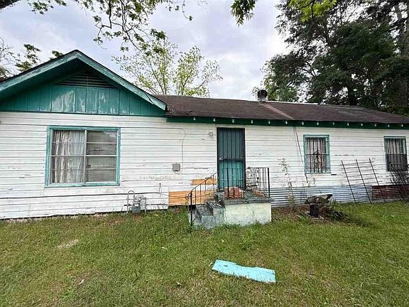 5th image of 4236 Everett Rd
