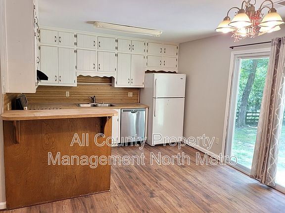 4th image of 285 Sequoyah Dr