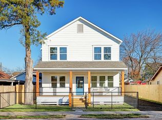 910 Northwood St, Houston, TX 77009