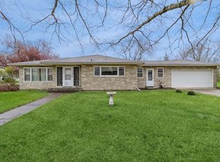 302 S Linn St, Roland, IA 50236