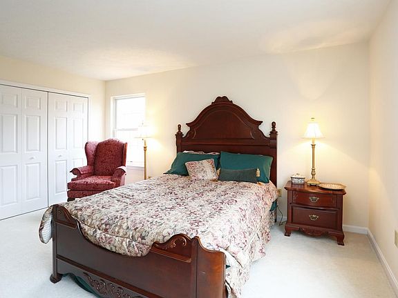 3rd image of 401 Elkwood Dr #1652855