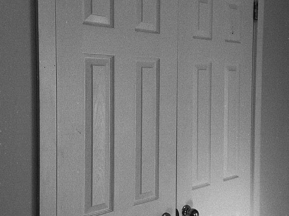 5th image of 2644 Marion Ave APT 1C