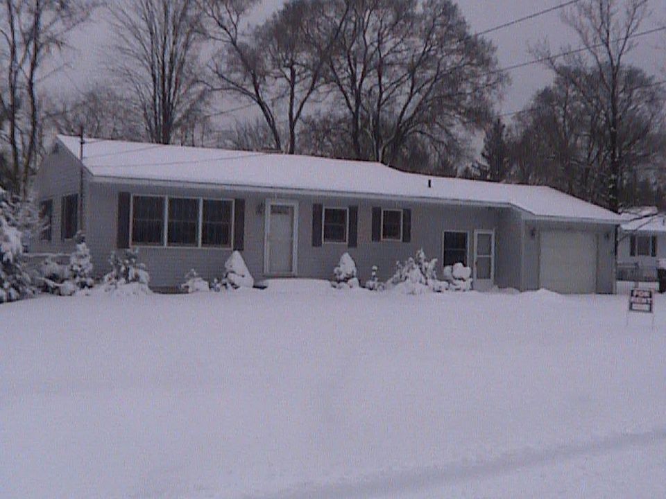 869 N. Brookside