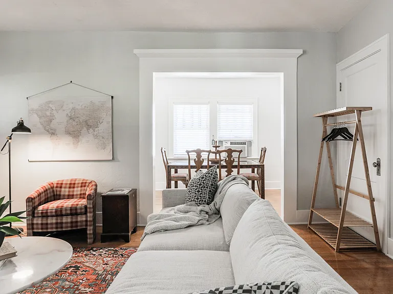 1508 N Robinson Ave #2 — Photo 8