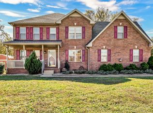 4244 N Woodstock Dr, Clarksville, TN 37040