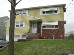 27 Sanford St, Clifton, NJ 07011