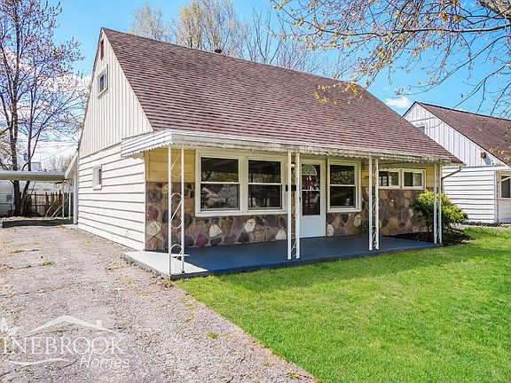 2nd image of 3959 Astor Ave