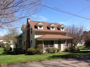 73 Lehman Ave, Dallas, PA 18612