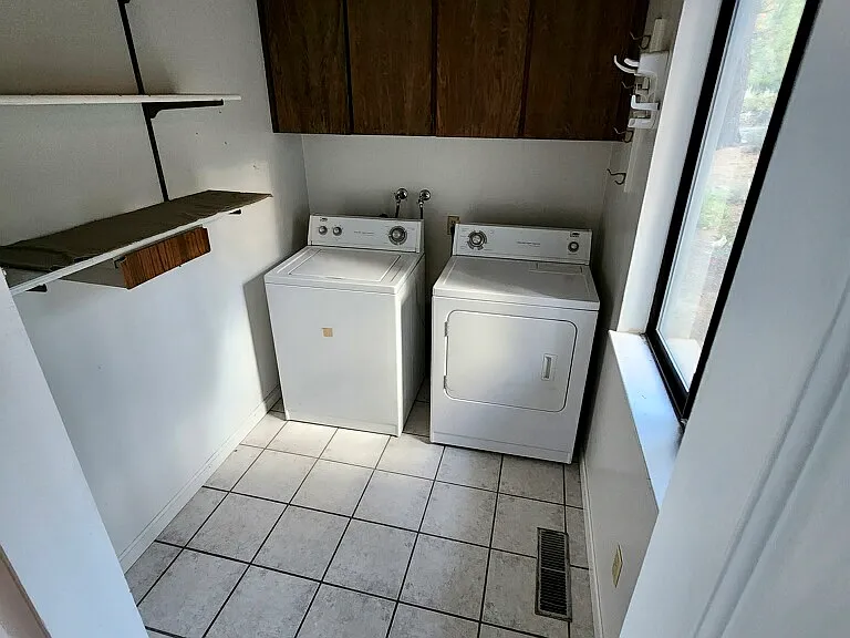 135 Zellmer Ln — Photo 15